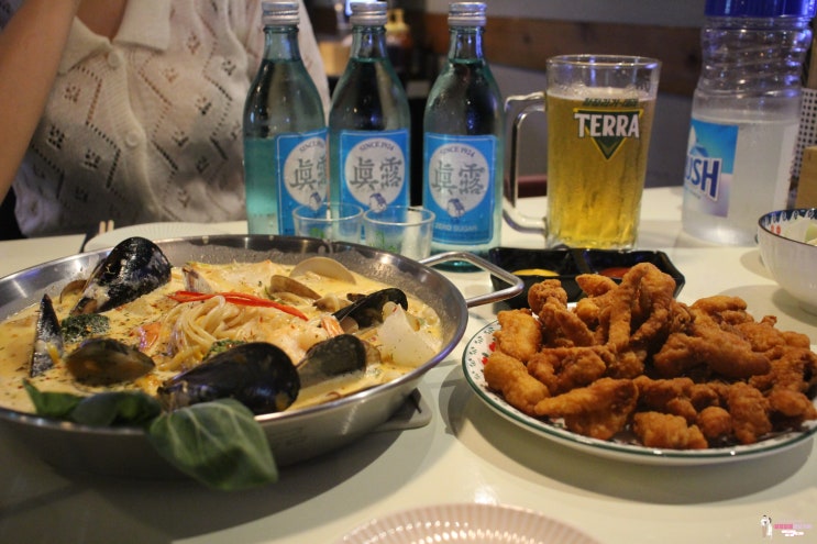  통창 야경 매력적인 데이트하기 좋은 한남동이자카야 '제3한강교 한남'