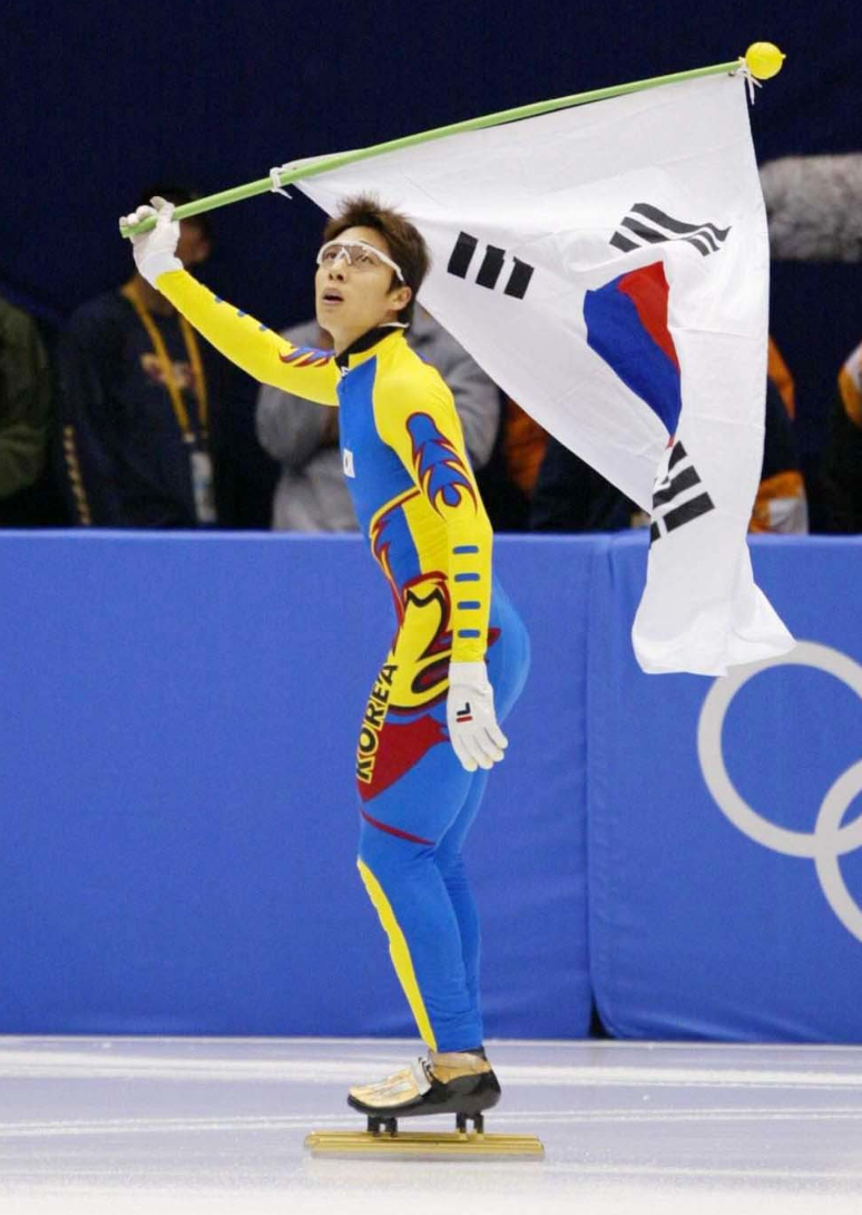 쇼트트랙 전설 김동성, 금메달리스트에서 건설 현장까지…인생 2막