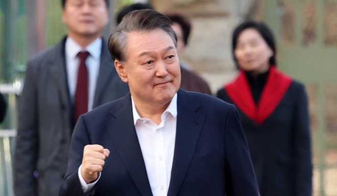 "<b>윤석열</b> 단독 접견실 중단…<b>특혜 논란</b>에 법무부 후속 조치"