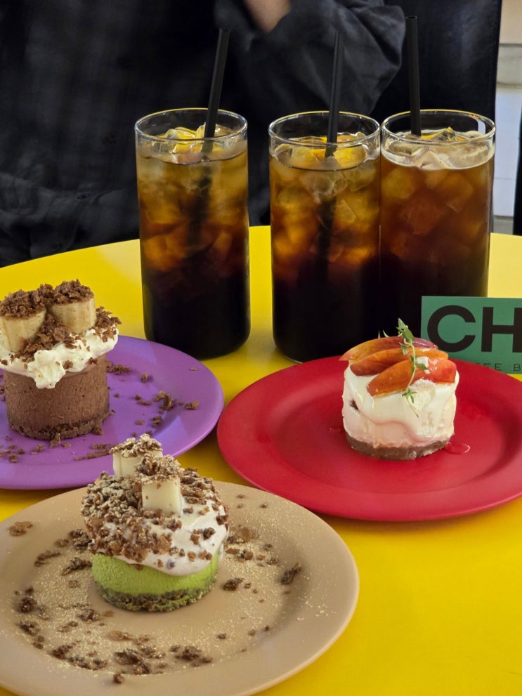  [문래] 힙한 분위기 카페바 케이크 맛집 "치CHI 카페" 내돈내산