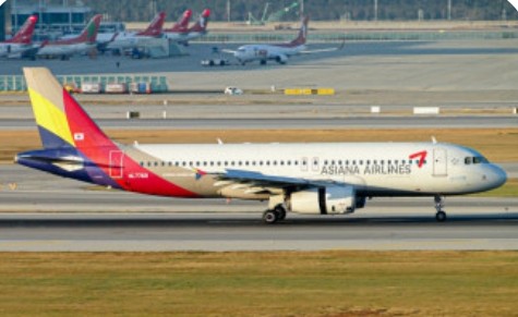 ️ 인천공항 내린 줄 알았더니 <b>김포</b> 공항에…놀란 <b>승무원도</b>... 