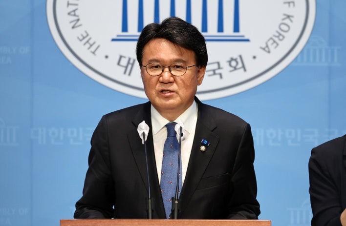 조국혁신당 국회의원 황운하 프로필 나이 고향 학력 경력 재산