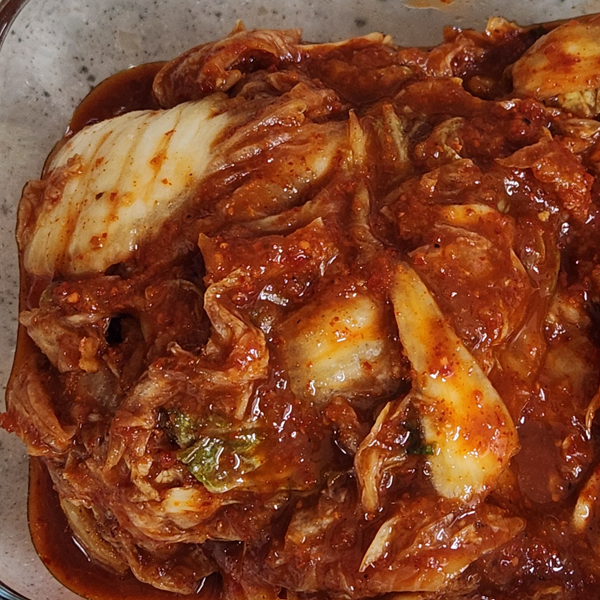 [노브랜드 별미 매콤한 김치] 국내산 매운김치 추천 맵찔이 도전!!