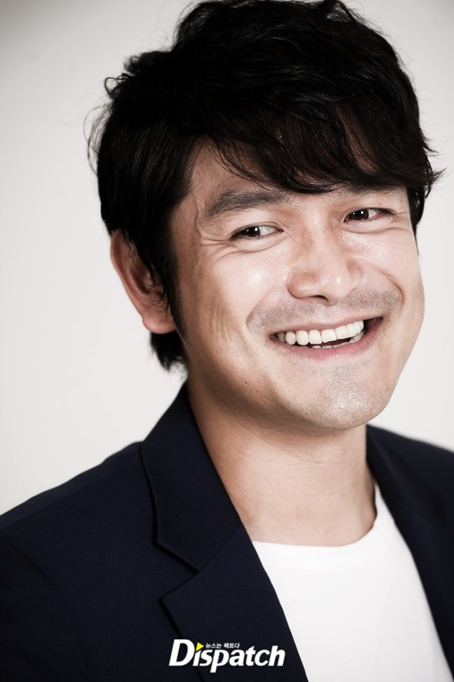 [단독] <b>이지훈</b>, <b>가정폭력 신고</b>? "부부싸움일 뿐… 오해입니다ㅠㅠ"