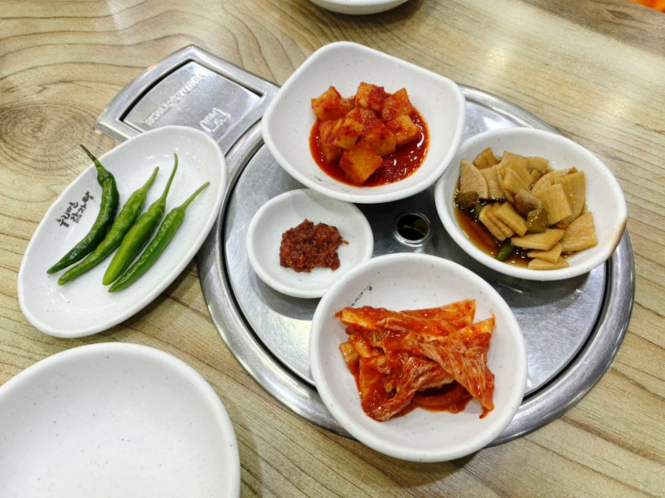 누리마을감자탕 군위점 사진 6