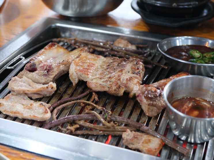  쾌적하게 흑돼지를 즐길 수 있는 제주그랜드조선호텔 맛집 – 맛있수다 중문본점