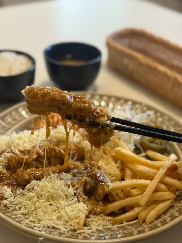  [청사포 고향카츠] 부산여행 맛집 눈꽃치즈카츠 등심돈까스