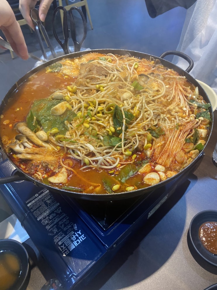  재방문 내돈내산 군산감자탕맛집 고봉뚝배기 저녁으로 2차 방문하기 좋은 수송동맛집