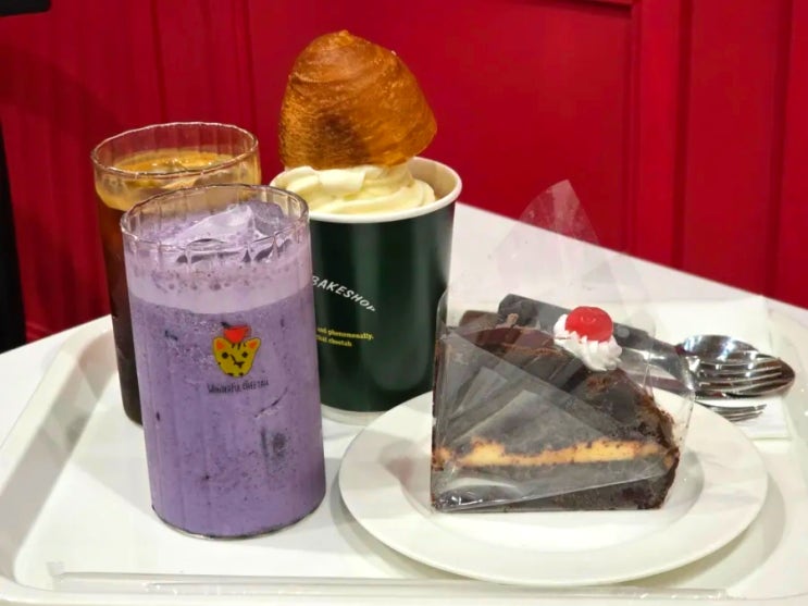  수원 타임빌라스 카페 원더풀치타 소금빵 베이커리 디저트 맛집