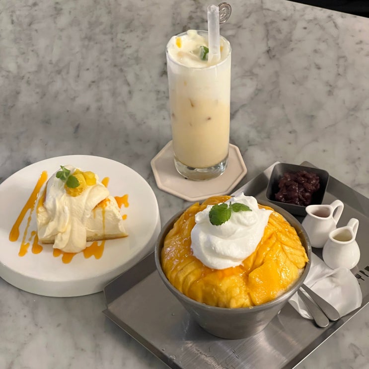  망고빙수 및 망고 디저트 가득한 삼성동맛집 37.5 시그니처 청담점