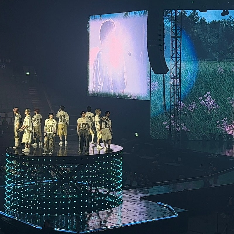 잠실실내체육관 2층 11구역 13열 시야 후기 (아이폰 16프로 카메라 콘서트 영상 촬영 설정 확대....