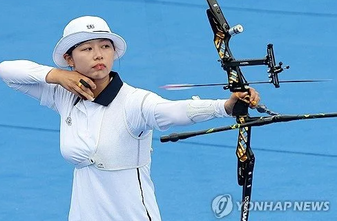  양궁 3관왕 임시현, ‘이기야’ 표현 사용 논란