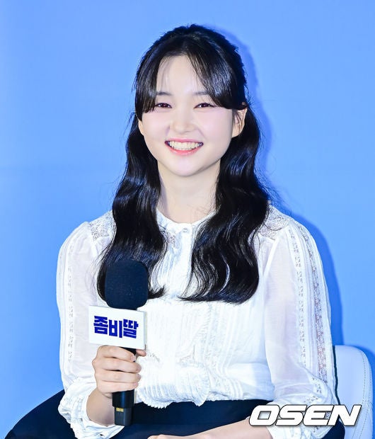 오늘의배우 최유리 아역배우 잘자라주어고맙다 좀비딸로인증 스타일분석