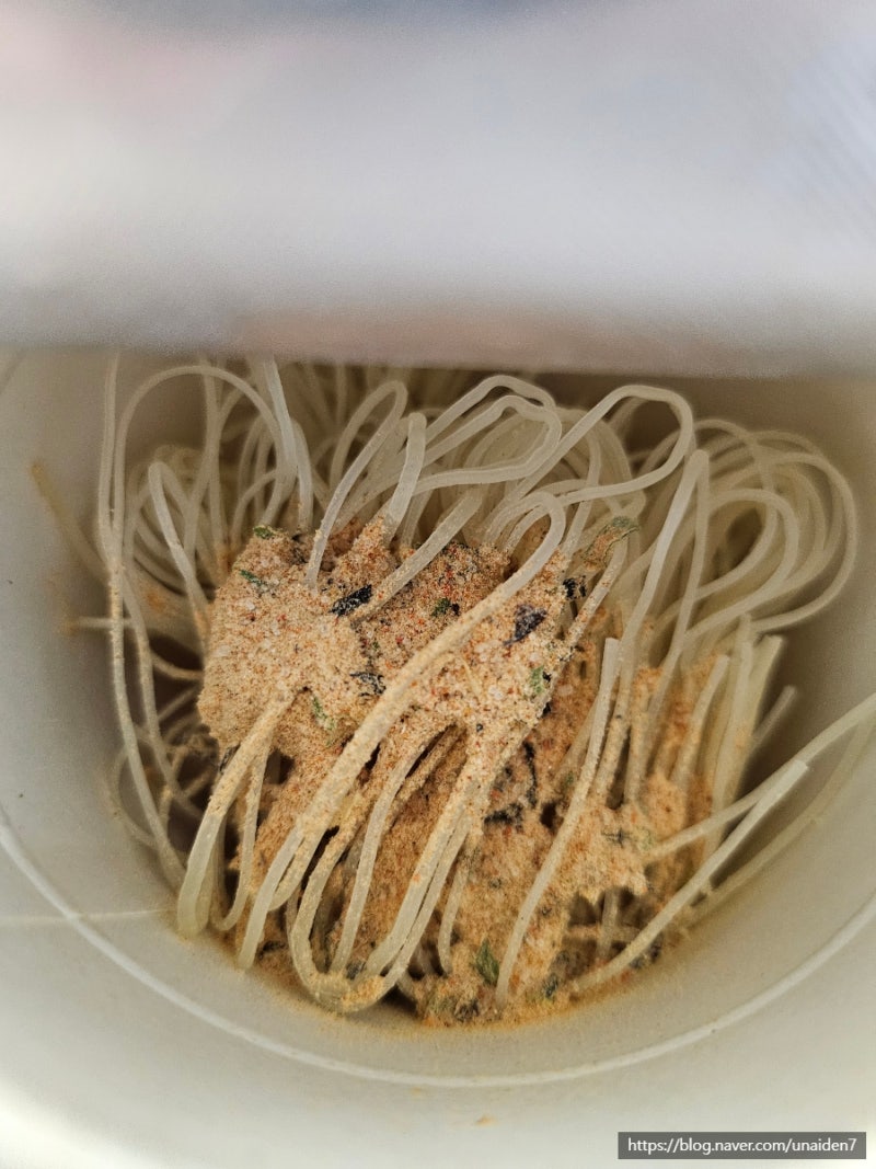 멸치칼국수 컵라면 소컵 칼로리 보니 해장으로 딱 이더만