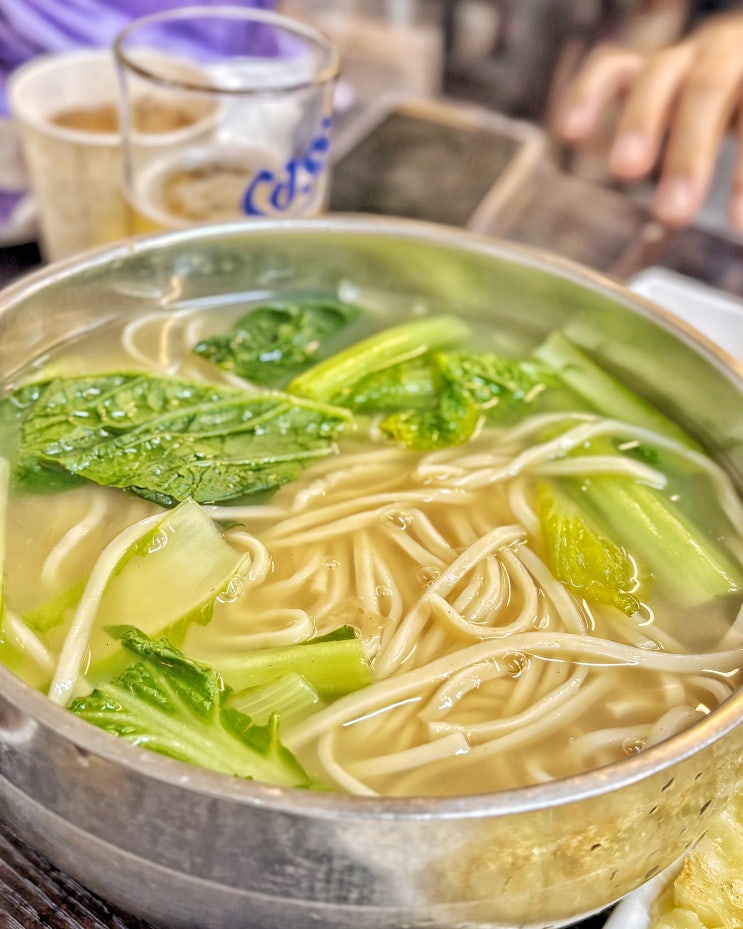  청량리 경동시장 맛집, 안동집 손칼국시 오징어회 횟집 총각회수산(웨이팅)