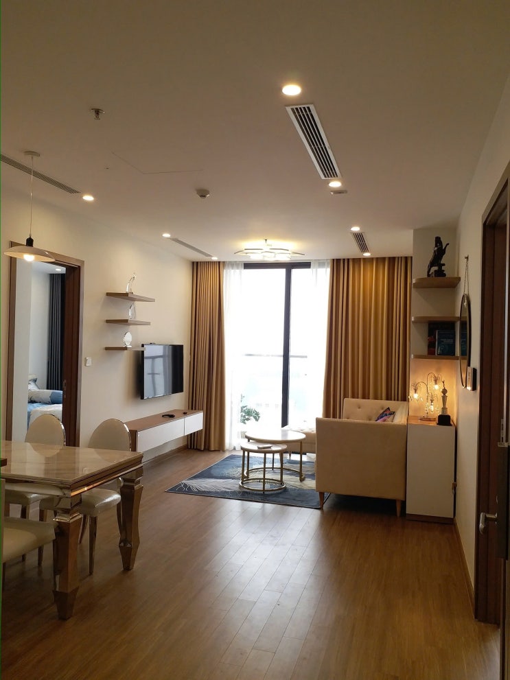  하노이 스카이레이크 S3 2룸 풀옵션 2400만동 좋은 아파트 임대 알려드립니다 ( VINHOMES SKYLAKE )