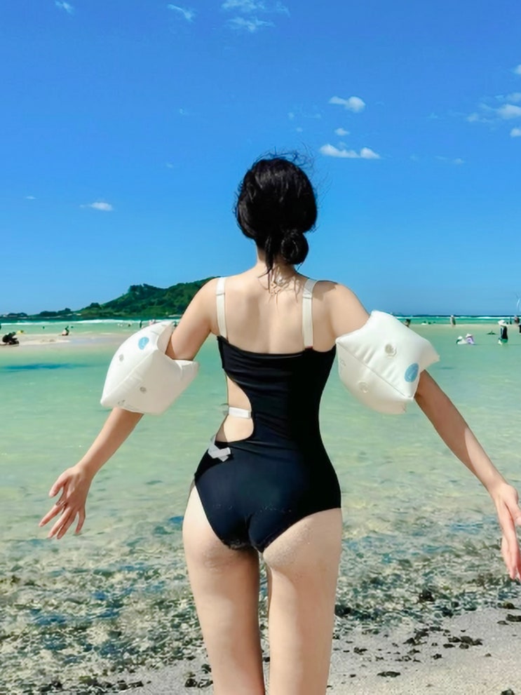  한화 치어리더 우수한 수영복 스타일링, 팬들 반응 터진 여름룩