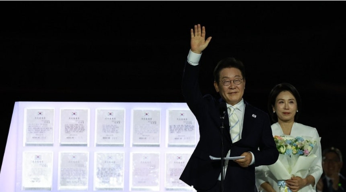  광복 80주년에 펼쳐진 국민주권의 현장 '국민임명식', 여기에 국힘은?