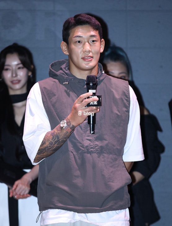 최두호 대신 코리안 좀비 주니어 <b>유주상</b>! UFC 퍼스서 <b>산토스</b>와... 