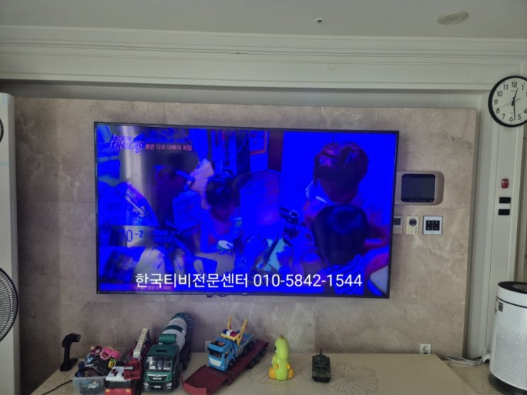 82인치 lg티비수리 tv백라이트 성산동 82UM8070PUA