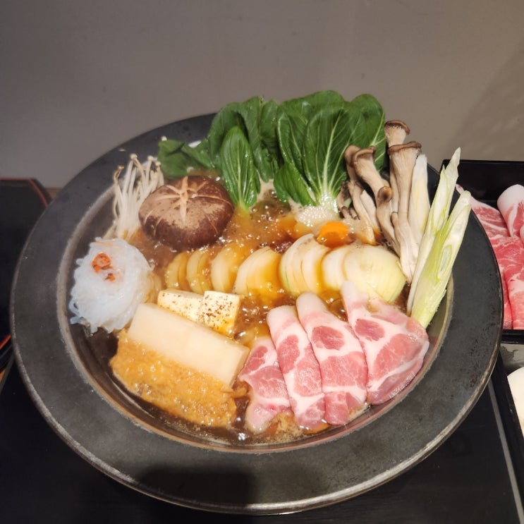  섬세함이 빛나는  관덕정 맛집 '노타메노' 스키야키