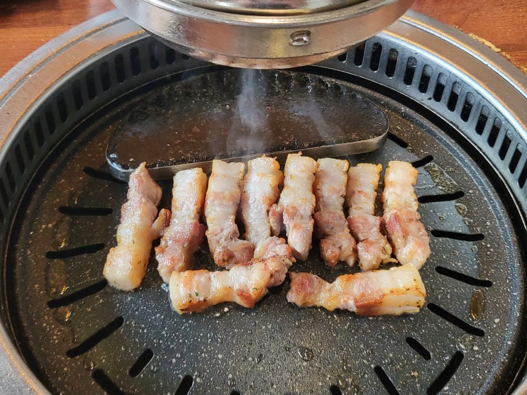  창원 상남동 고기집 구워주셔서 편한 촌놈고기집
