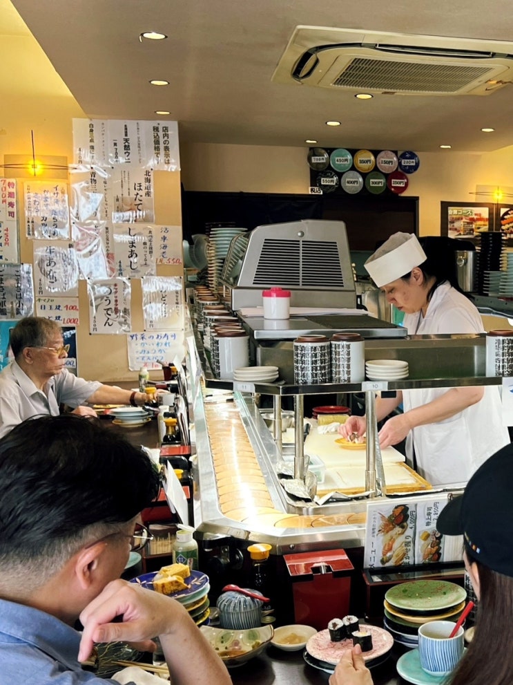  나가하마 선어시장 직송 신선한 스시, 현지인들이 찾는 후쿠오카 스시집 - 마와루 스시 (mawaru sushi ichiba)