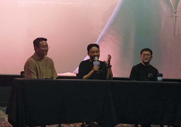 <b>킹 오브 킹스</b> 흥행 감사 킹킹토크 후기 10년의 노력 수작... 