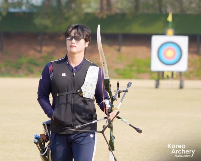 양궁 국가대표 <b>장채환</b> 프로필... 대환장 <b>극우</b> 게시물 품위 <b>논란</b>