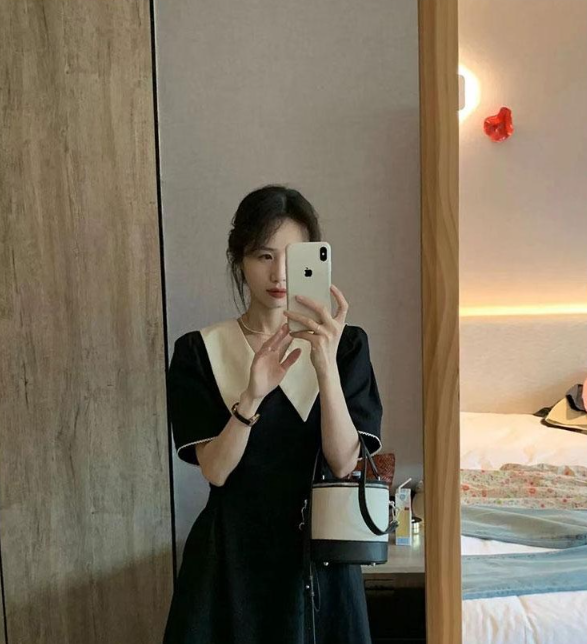 "이게 만원대?"…여름에 입자마자 '분위기 여신'되는 마법의 여자 블랙 반팔 롱 원피스 코디 추천