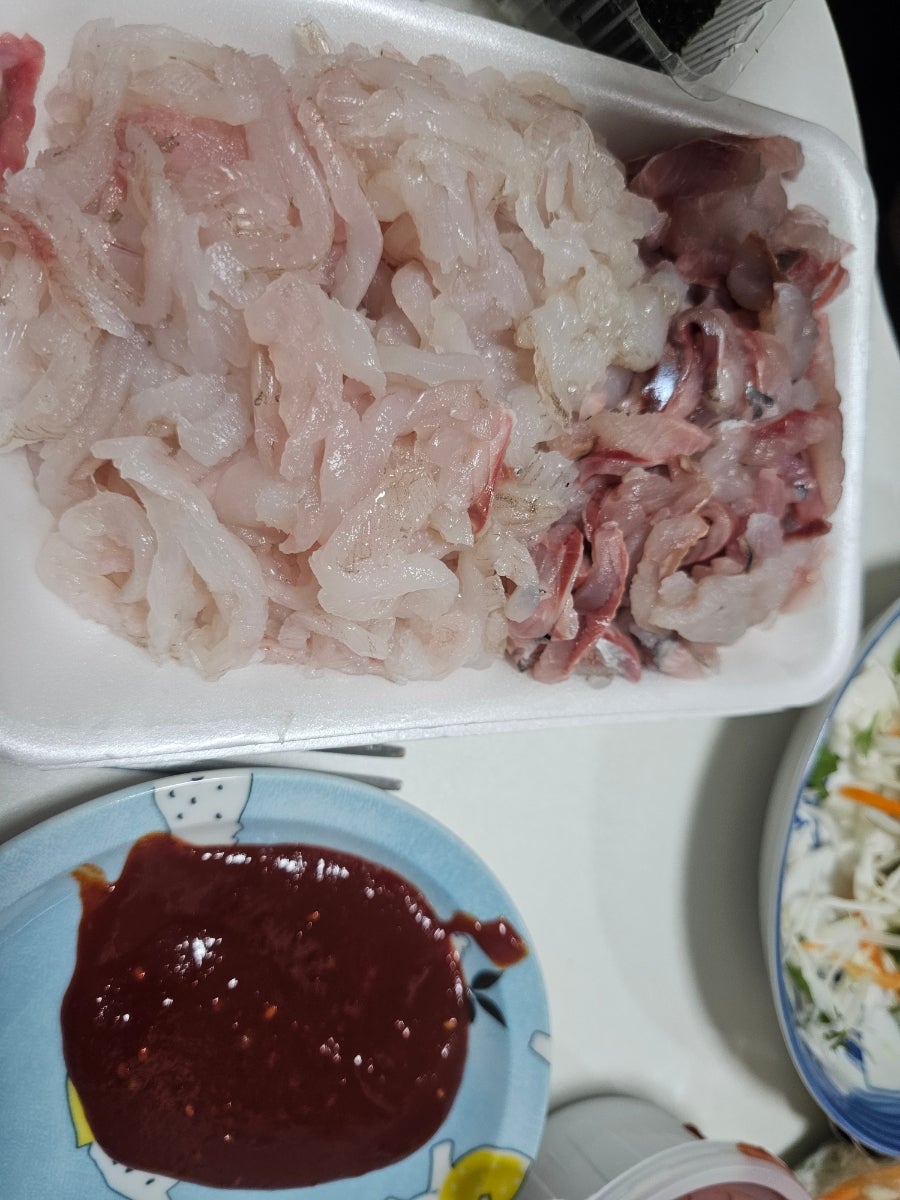 동해횟집 사진 1