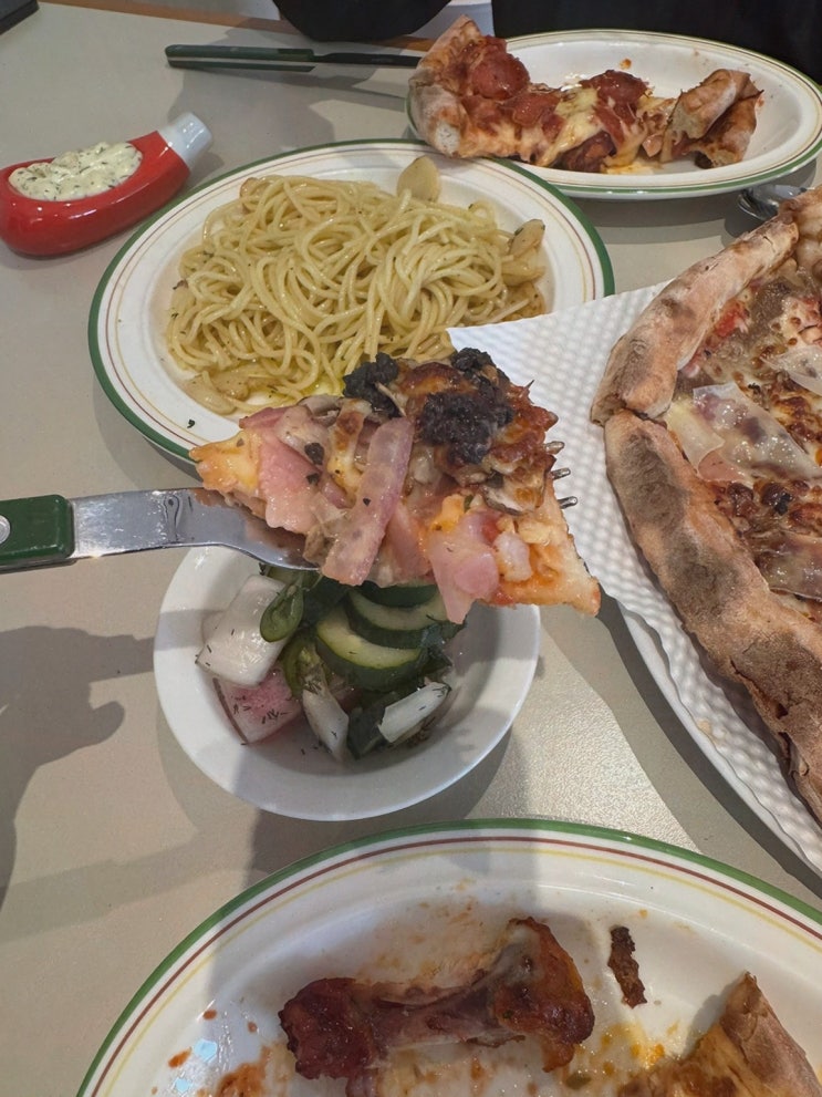  다양한 피자를 즐길 수 있는 죽전역피자맛집, 깐부피자 죽전점