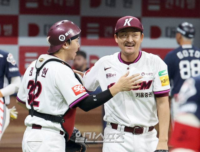 <b>키움</b> 포수 <b>김재현</b>, 오른 <b>발목</b> 골편·골극 제거 및 인대 봉합술 예정