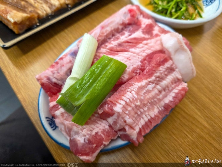  거제고현맛집 - 남도수제갈비에서 돼지 생갈비와 양념갈비를 먹고 왔습니다. 거제 갈비 맛집. 진짜 돼지갈비를 먹을 수 있는 남도수제갈비 고현직영점