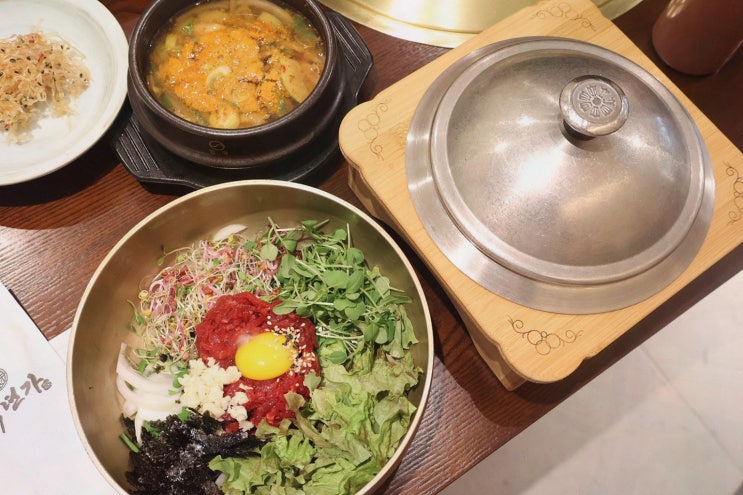  삼성동 맛집 찾고 계신가요? 백년가에서 특별한 한 상 즐기세요!