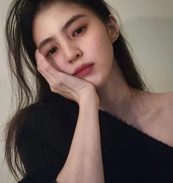 한소희, 그림까지 잘 그리는 천재 미모 여배우! 미술 실력에 팬들 감탄
