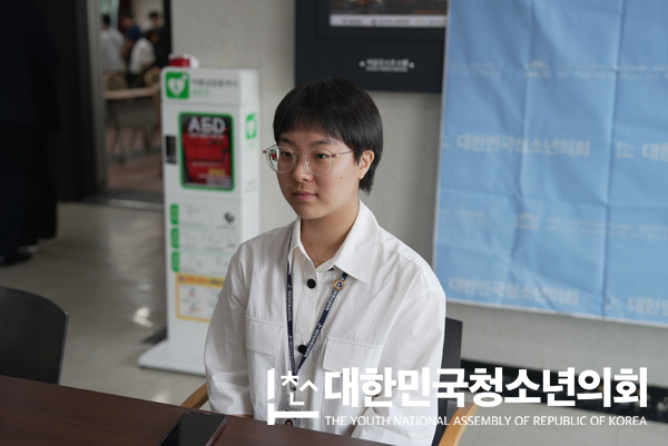 [대청의 의장단 인터뷰] 공감과 소통의 리더십 – 손유진 부의장이 꿈꾸는 청소년의회