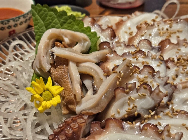 [신당역 맛집] 간절곶 신당점, 제철 모듬회 & 문어숙회 등 싱싱한 해산물을 맛볼수있는 신당 회맛집! 콜키지 가능! (신당역 횟집, 신당 술집, 황학동 맛집)