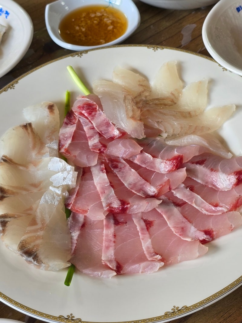 [신안군 맛집] 신안 횟집"섬마을 횟집" 추천 민생회복소비쿠폰 사용 가능, 소금아이스크림