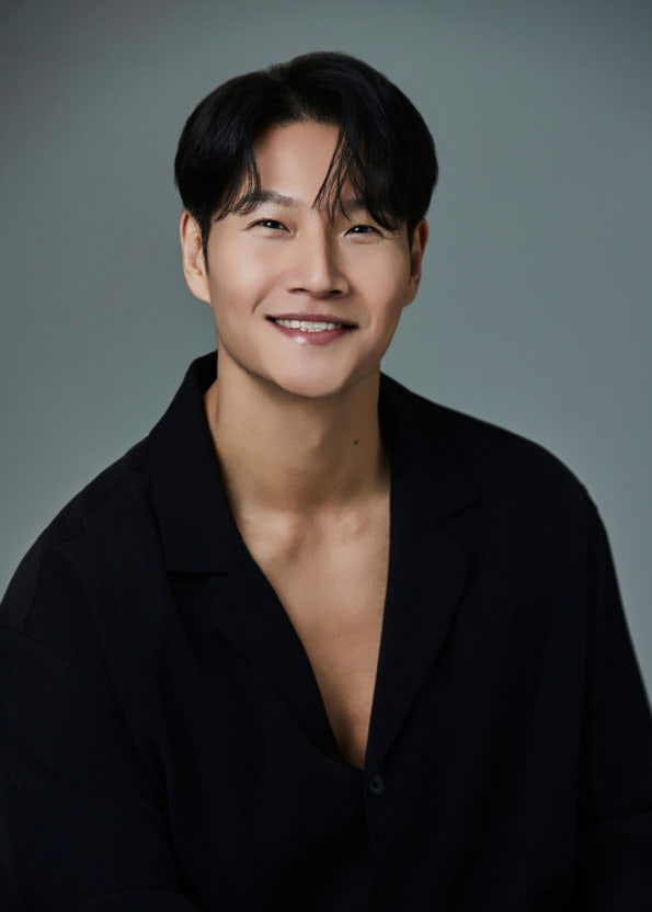 김종국, 49세에 드디어 결혼…예비신부는 누구인지