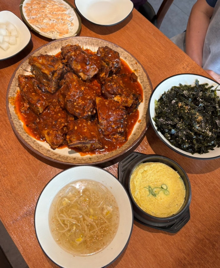  대구 황금동  수성구 들안길 맛집 추천 종로백탄뼈구이 (야들야들 촉촉한 고기)