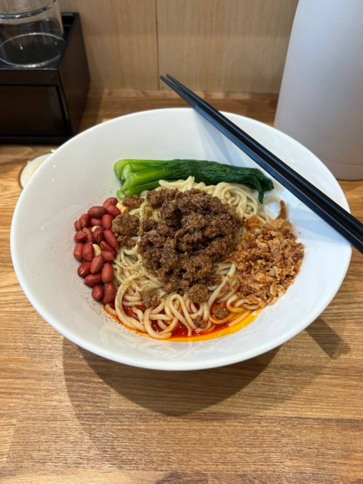  군자역 줄서먹는 인생 라멘집 유니드라멘 웨이팅 혼밥 후기 (탄탄멘, 하루마끼)