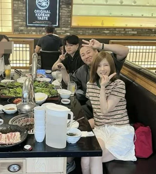 <b>윤민수 전처와</b> 이혼 후에도 <b>동거</b> 중 깜짝 근황