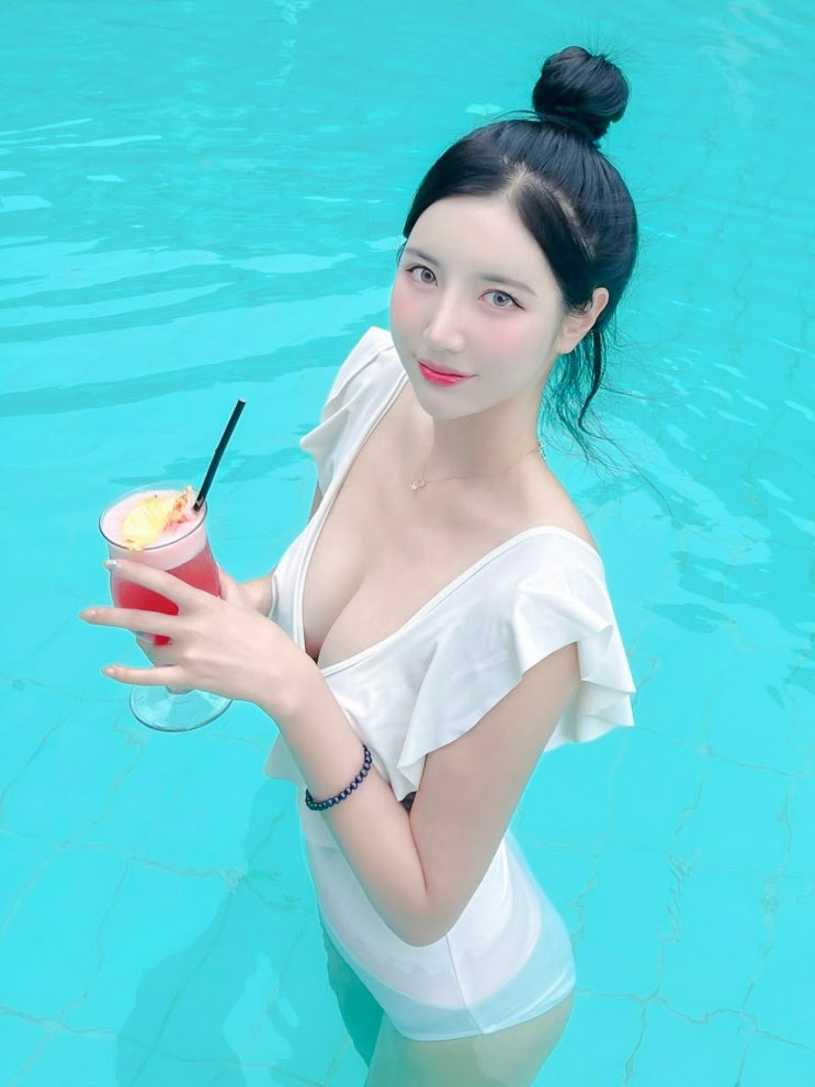  여름 수영복 뭐 입지? 남민정 치어리더 비키니 3종 톺아보기