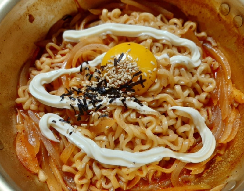 맵찔이도 가능한 지락실 불닭볶음면 레시피
