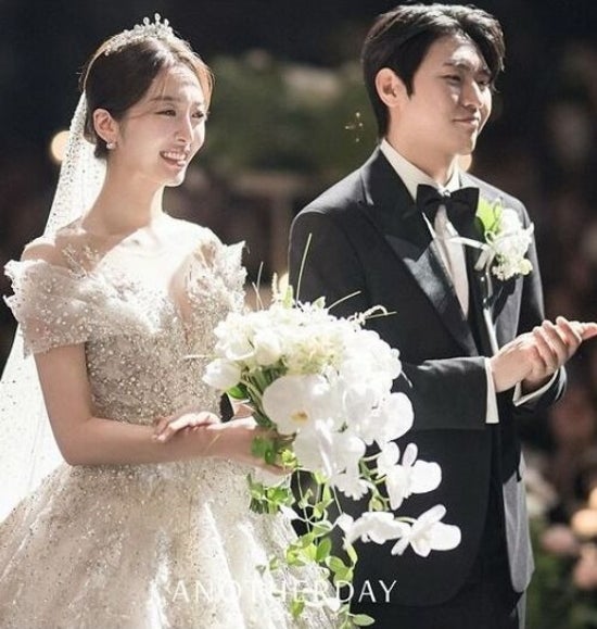 임도화 결혼식 남편 송의환 aoa 찬미 나이 프로필 어머니