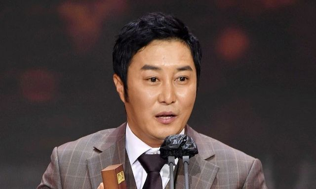  ‘입양 딸 파양’ 김병만, 2세 공개…”평생 행복하게 잘 살 것”