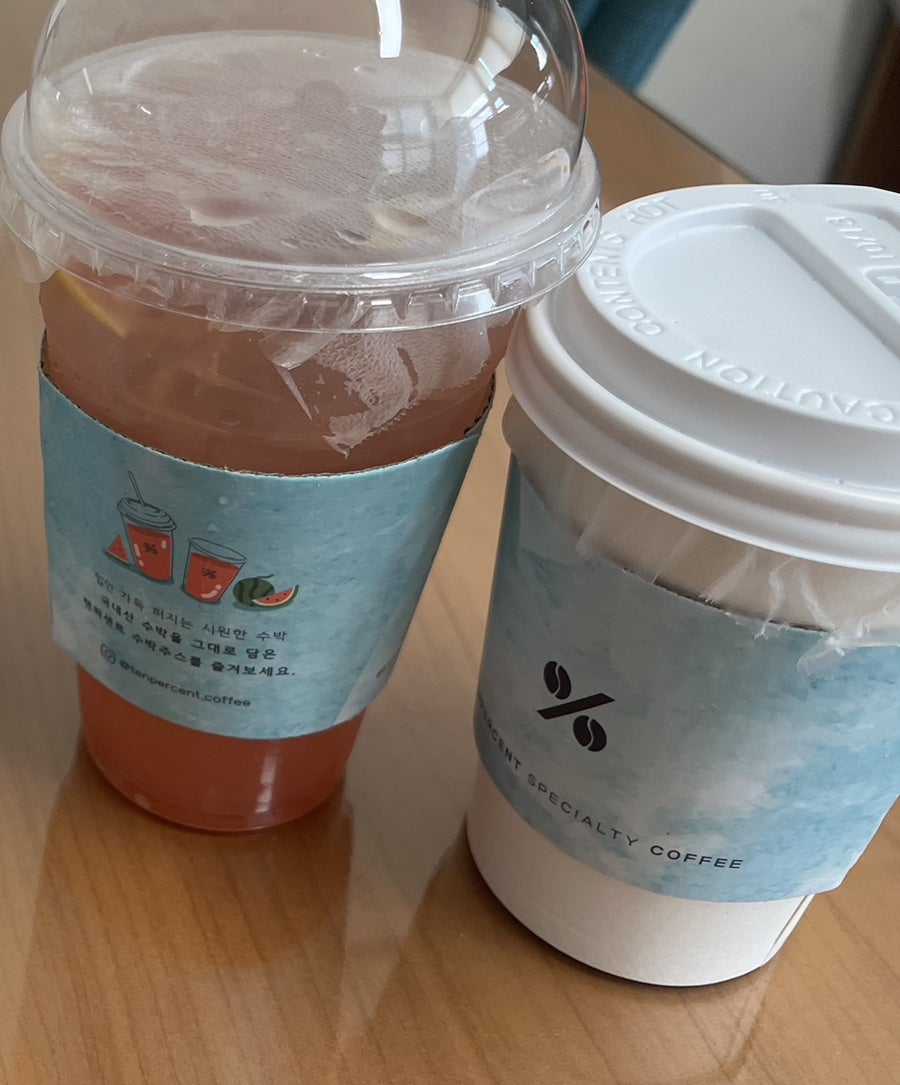 텐퍼센트커피 광주농성신세계점 사진 2