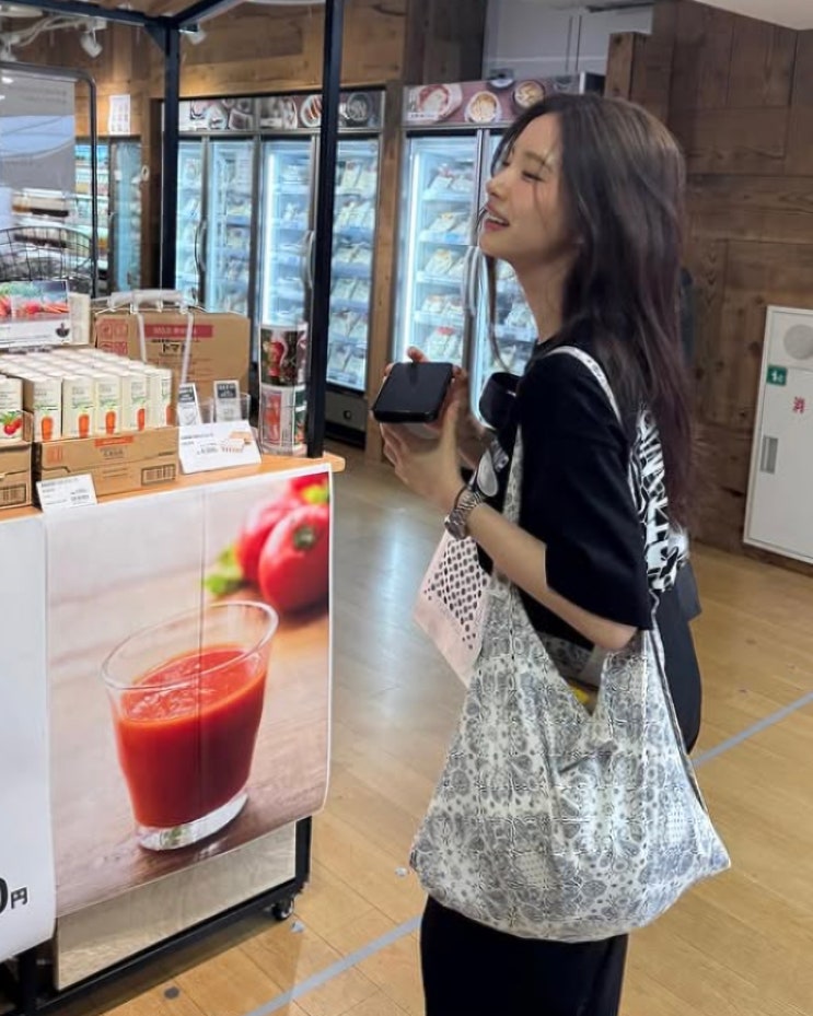  연예인 에코백 겨우 2만원대? 신세경 착용 브랜드 & 디자인