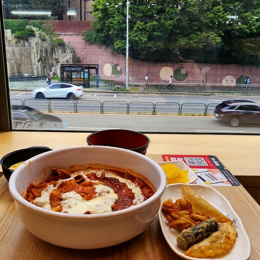 동대문엽기떡볶이 군포산본점 사진 2